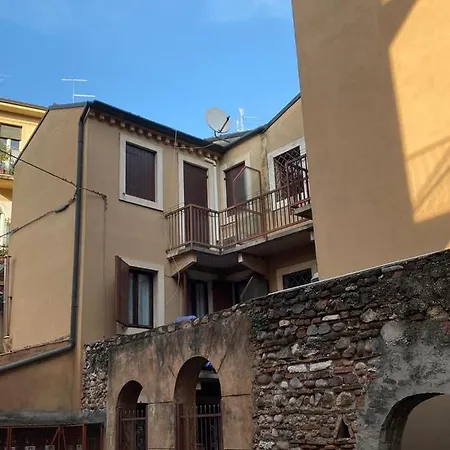 Lägenhet San Zeno *